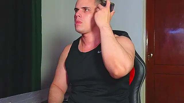 Snapshot of Regansmiths chatting on March 2025 05:35:01 AM Regansmiths online show from March 2025 05:35:01 AM