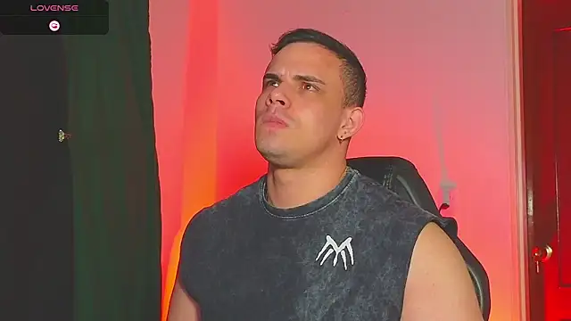 Snapshot of Regansmiths chatting on October 2025 07:42:01 AM Regansmiths online show from October 2025 07:42:01 AM