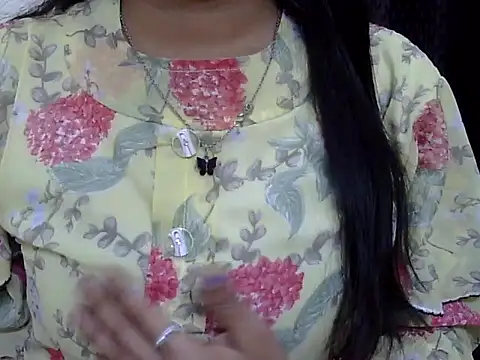 momo lov online show from March 2025 05:28:01 AM