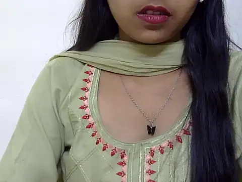 momo lov online show from March 2025 08:14:01 AM