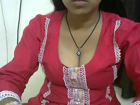 momo lov online show from September 2025 05:08:01 AM