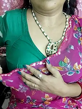 Snapshot of joya_bhabi chatting on June 2026 04:42:01 PM joya bhabi online show from June 2026 04:42:01 PM