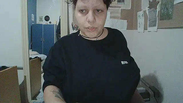 bbyedarling online show from October 2025 02:34:01 AM