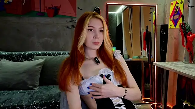 Snapshot of izi-fox chatting on January 2025 03:11:01 PM izi-fox online show from January 2025 03:11:01 PM