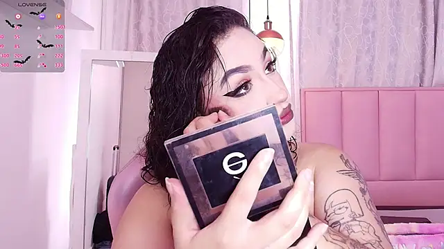 bella-green online show from January 2025 07:21:01 PM