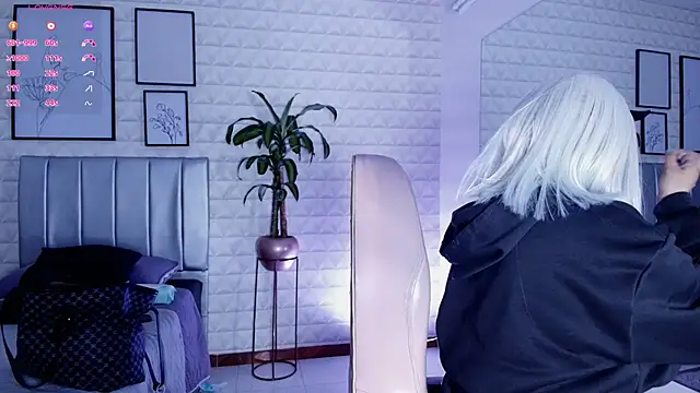 bella-green online show from September 2025 07:06:02 PM