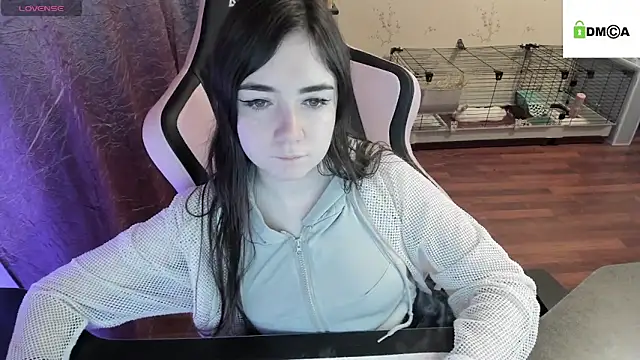 Crazy forest fairy online show from December 2024 11:58:02 PM