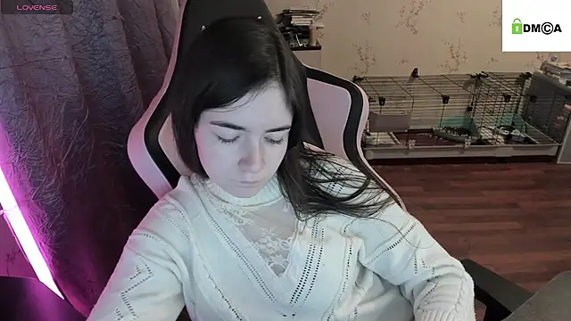 Crazy forest fairy online show from January 2025 12:30:01 AM