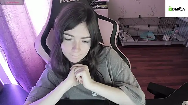 Crazy forest fairy online show from February 2025 10:05:01 AM