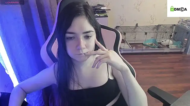 Crazy forest fairy online show from March 2025 11:16:02 PM