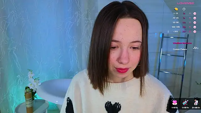 Hayle Hill online show from March 2025 05:33:01 AM