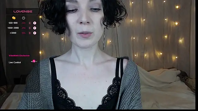 TinaWince online show from January 2025 05:05:02 AM