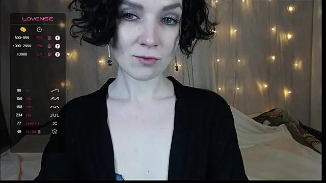 TinaWince online show from January 2025 05:23:02 AM