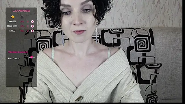 TinaWince online show from March 2025 10:00:02 AM