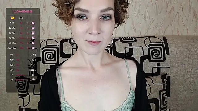 TinaWince online show from September 2025 05:40:01 AM