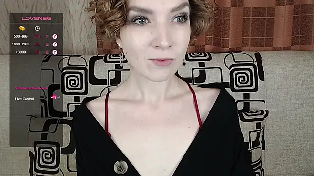 TinaWince online show from October 2025 04:24:02 AM