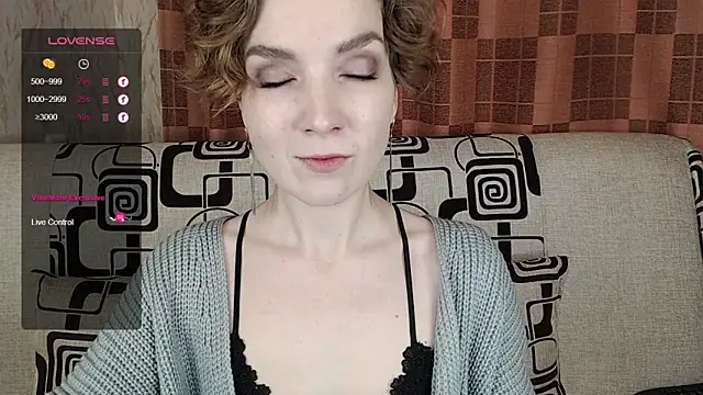 TinaWince online show from December 2025 04:33:02 AM