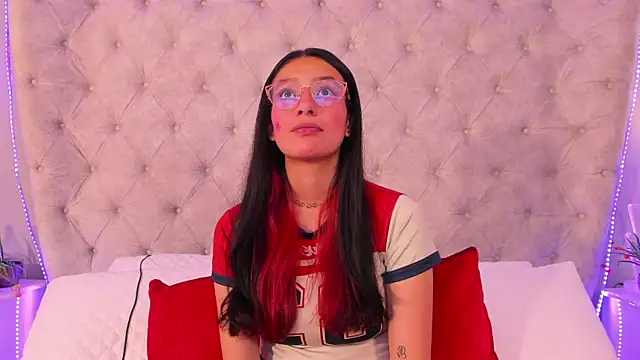 dafne bss online show from April 2026 05:01:02 AM