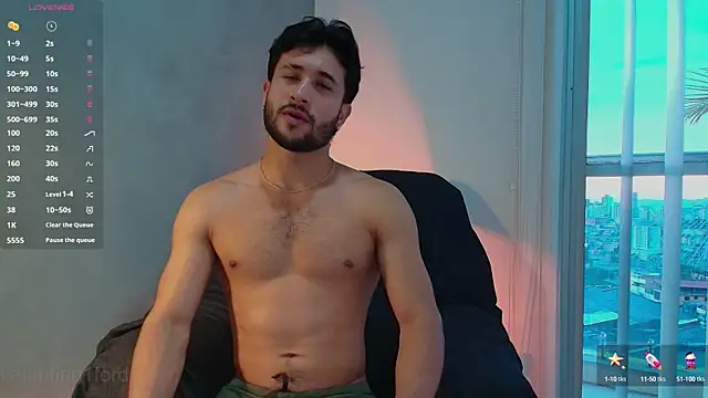 Valentinoford online show from March 2025 10:58:02 PM