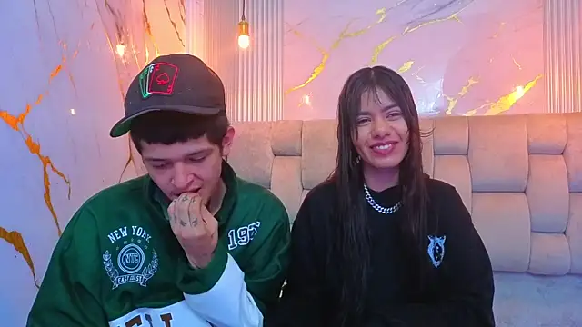 kendalltaylorr online show from January 2026 03:00:01 AM