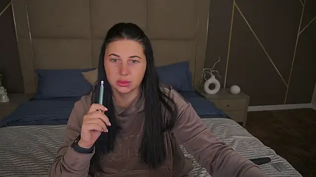 ArianaDarkk online show from October 2025 04:38:01 PM