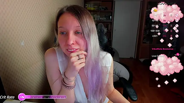 Snapshot of cutieMila chatting on January 2025 06:32:02 PM cutieMila online show from January 2025 06:32:02 PM