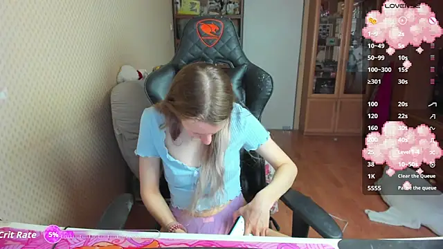 Snapshot of cutieMila chatting on November 2025 06:13:01 AM cutieMila online show from November 2025 06:13:01 AM