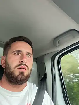 GeoGeorgee online show from September 2025 12:26:01 PM