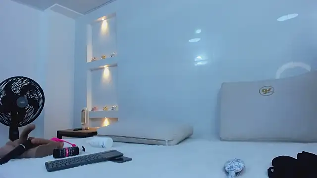 Dalia-Prada online show from September 2025 04:27:02 AM