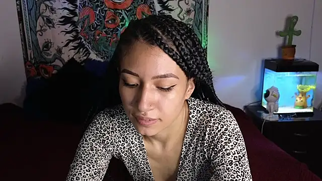 Snapshot of tony_and_sophia chatting on February 2026 12:05:02 AM tony and sophia online show from February 2026 12:05:02 AM