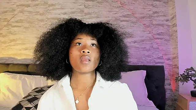 Anneth  M online show from September 2025 07:36:01 PM