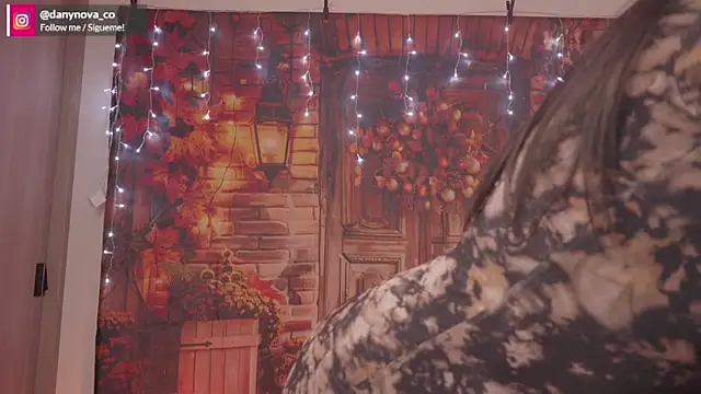 DanyNova Co online show from November 2025 09:15:01 PM