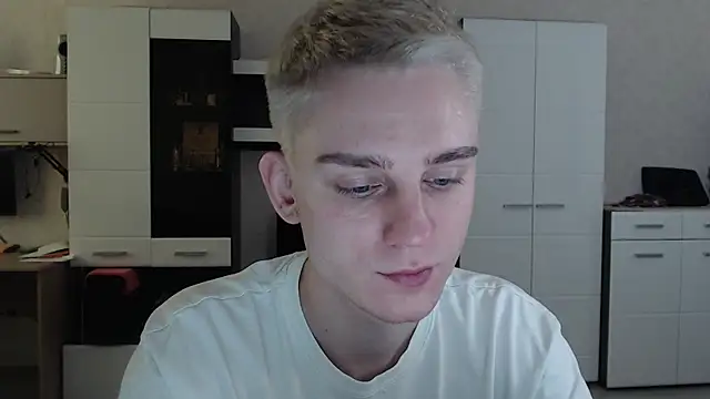 angryzan online show from February 2025 07:58:02 AM