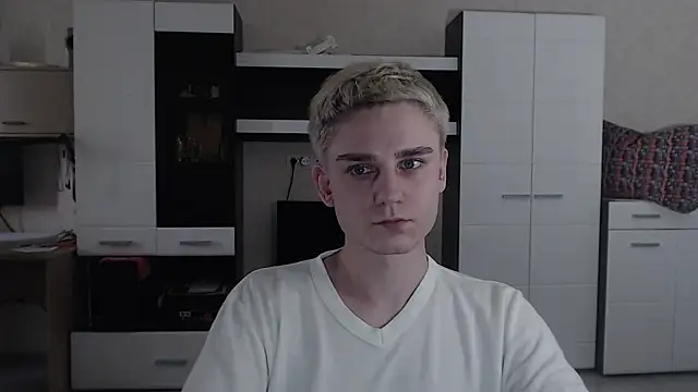 angryzan online show from March 2025 04:21:02 AM