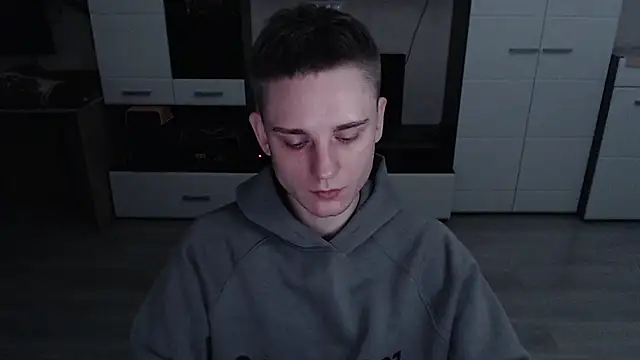 angryzan online show from October 2025 05:11:02 AM