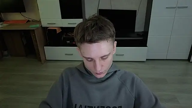 angryzan online show from February 2026 06:40:02 AM