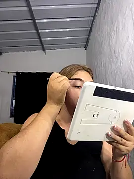 Sofia Queen17 online show from October 2025 10:46:02 AM