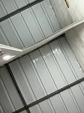 Snapshot of Sofia_Queen17 chatting on December 2025 10:09:01 AM Sofia Queen17 online show from December 2025 10:09:01 AM