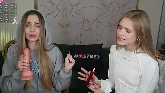 Lana Pulse online show from December 2024 02:46:01 AM