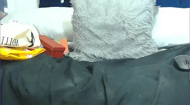 Snapshot of hairy_pussywet chatting on January 2025 01:10:02 AM hairy pussywet online show from January 2025 01:10:02 AM