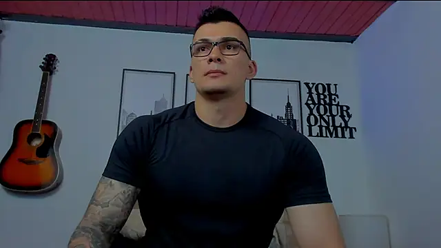 seancarreraa online show from January 2025 08:48:01 PM