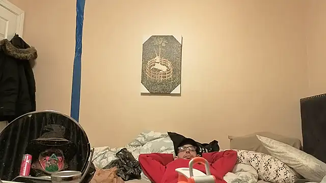 hailzeffn online show from April 2026 12:00:02 AM