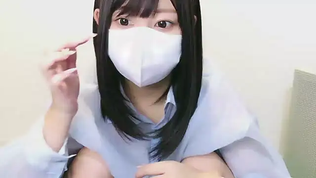 YUTSU KI online show from September 2025 03:41:02 AM