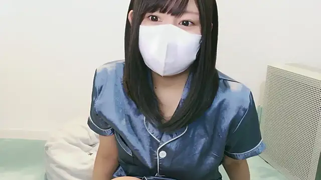 YUTSU KI online show from October 2025 09:33:01 PM