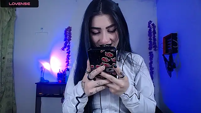 sophy rock online show from December 2024 06:24:02 PM