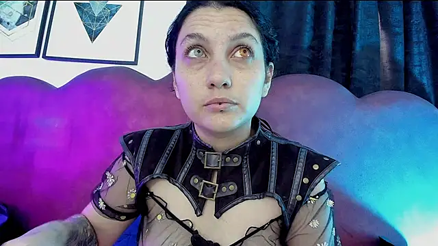 Snapshot of sophy_rock chatting on June 2026 04:23:01 PM sophy rock online show from June 2026 04:23:01 PM