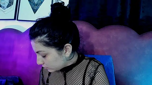 Snapshot of sophy_rock chatting on July 2026 03:58:02 PM sophy rock online show from July 2026 03:58:02 PM