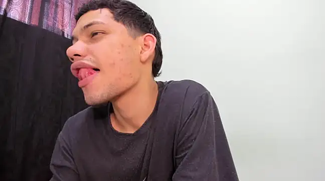 Diego-Monsalve online show from February 2025 10:37:02 PM