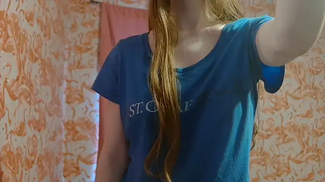 strawberrysmoothie online show from December 2025 08:06:01 PM