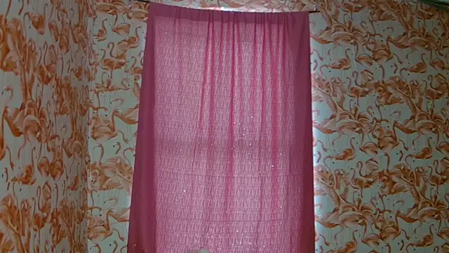 strawberrysmoothie online show from April 2026 09:23:01 PM